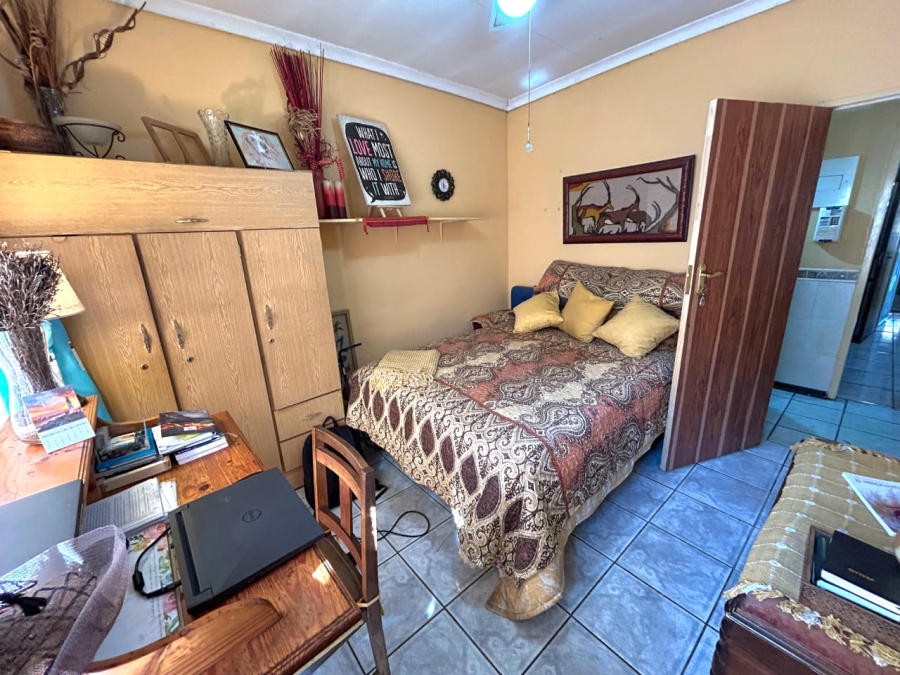6 Bedroom Property for Sale in Brits North West